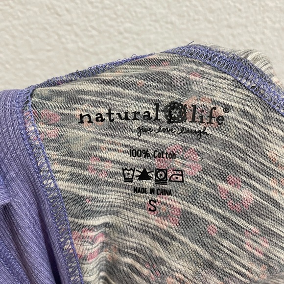 Natural Life Floral Print Women's workout crop Top - Picture 6 of 6